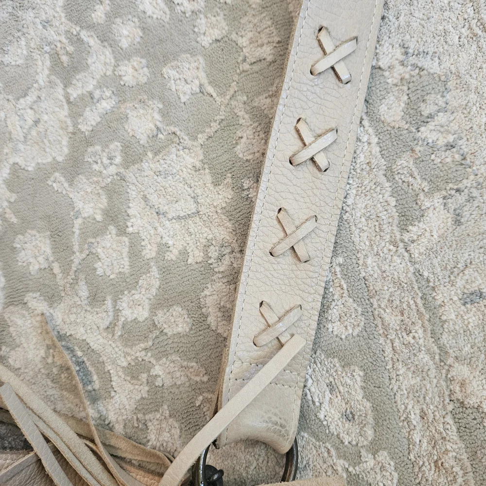 STS RANCHWEAR conceal Carry Elegant Cream Crossbody Bag with Fringe - Picture 9 of 17